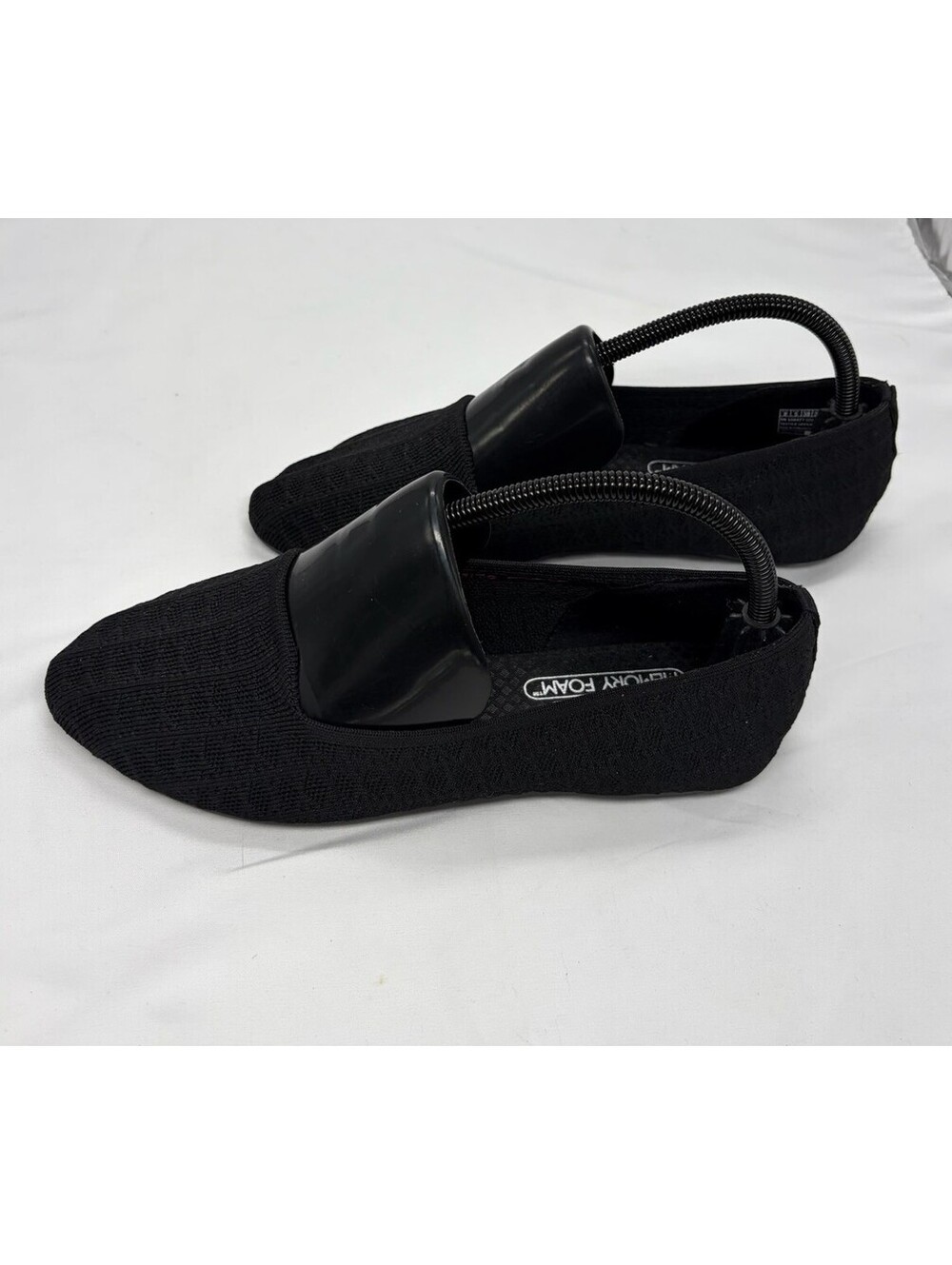 Skechers Women’s Size 7 Black Memory Foam Stretch Fit Flats Loafers Casual NWOB